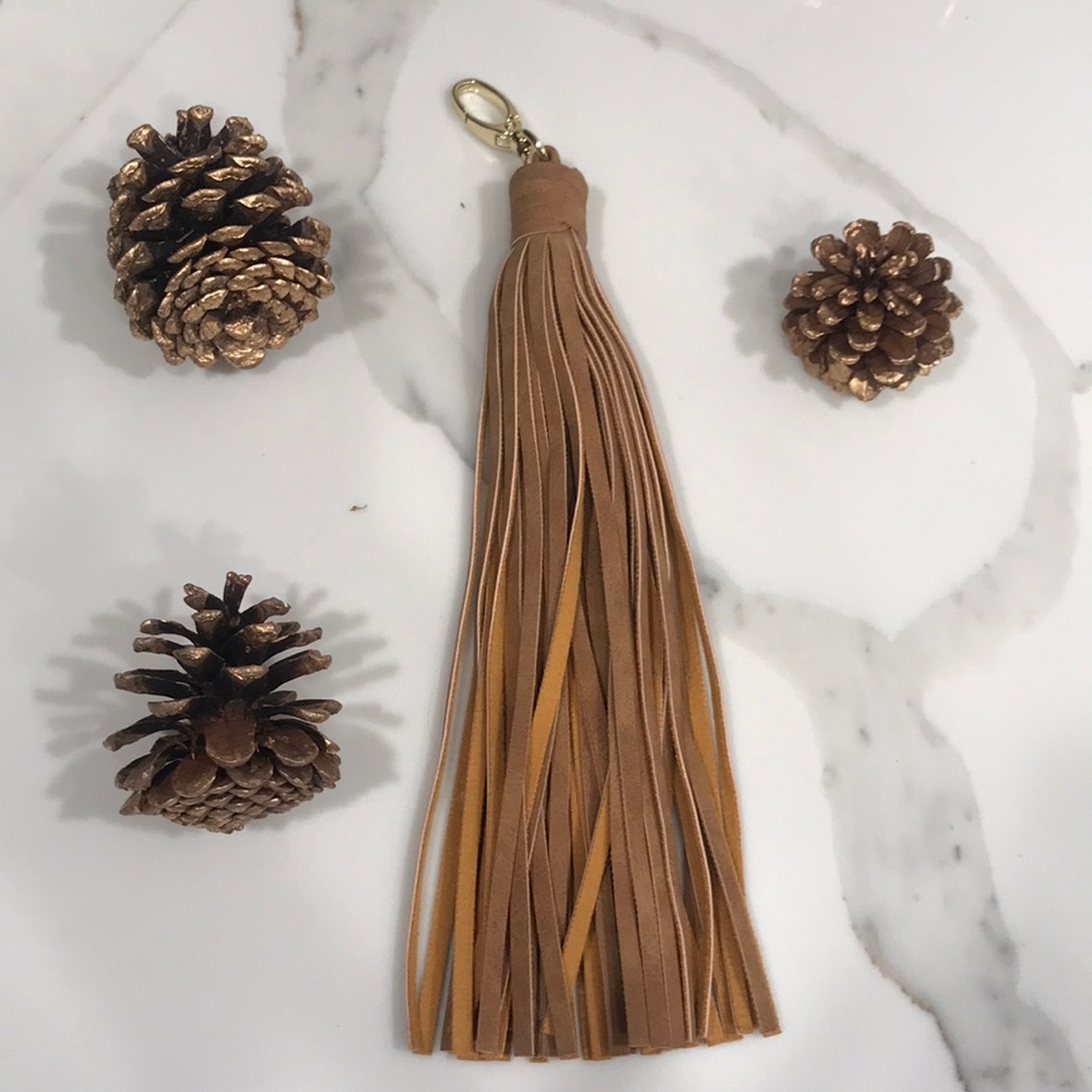 Brown Tassel